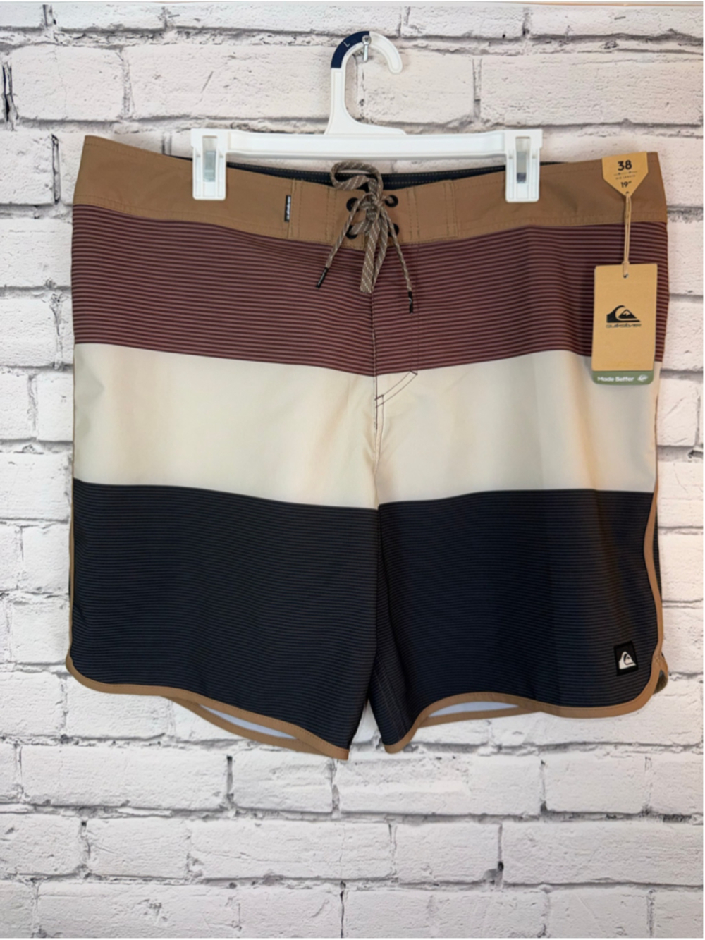 Men’s Quiksilver Board Shorts size 38 XL Surfsilk Tijuana Brown Black Swim Trunk